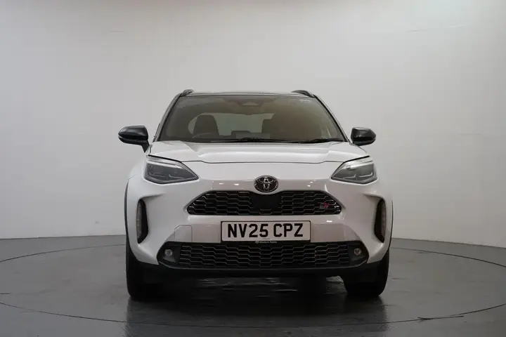 Toyota Yaris Cross 2025 photo 2