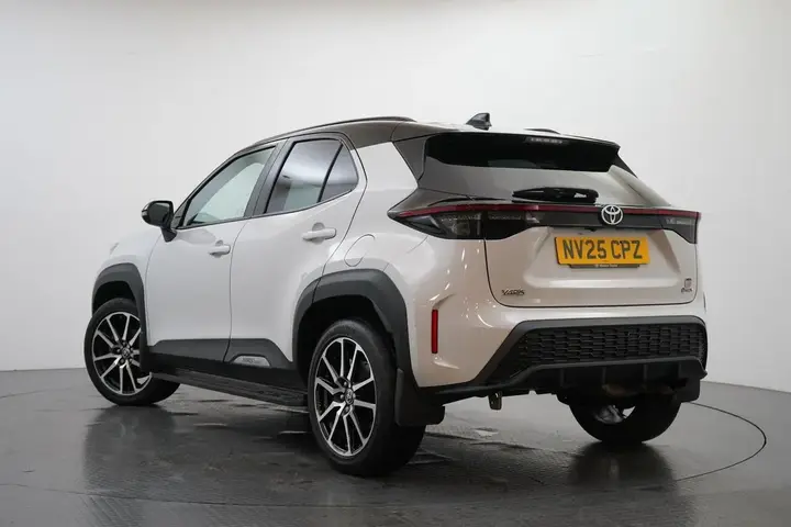 Toyota Yaris Cross 2025 photo 3