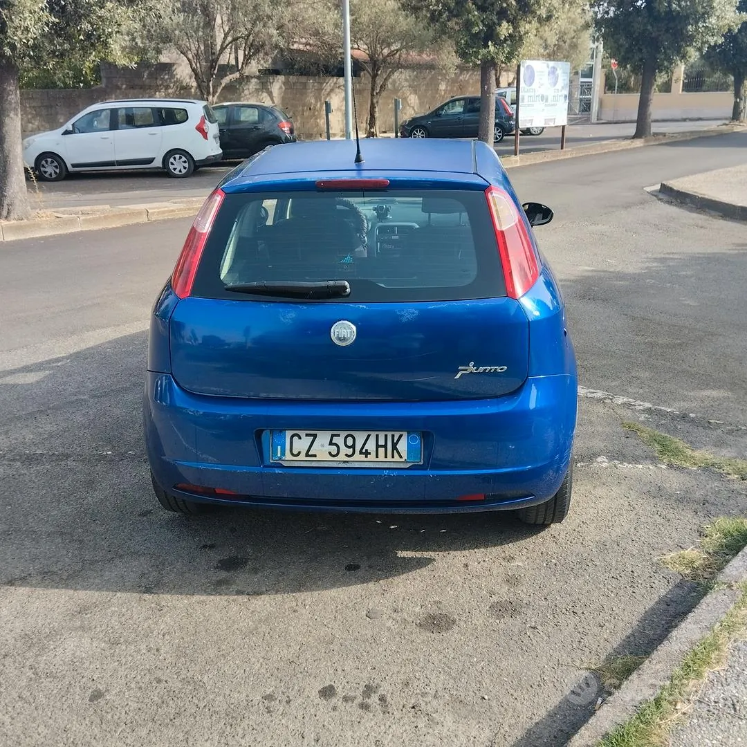 Fiat Grande Punto 2006 photo 4