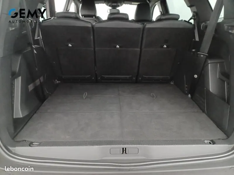 Peugeot 5008 2023 photo 4