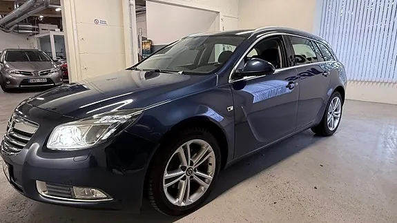 Opel Insignia 2012 photo 3