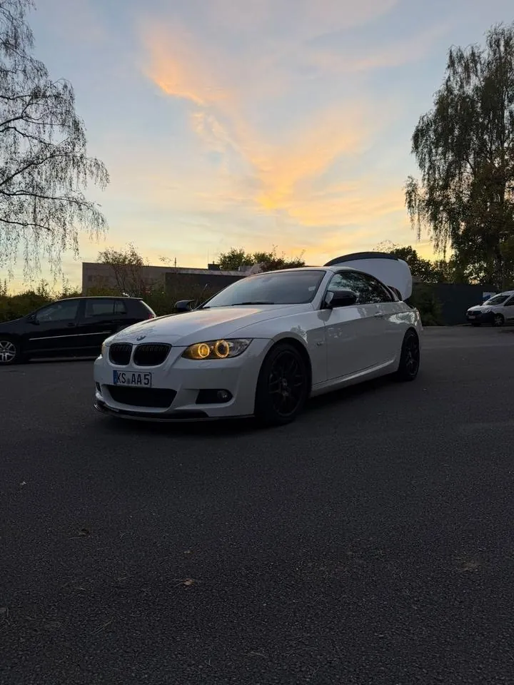 BMW E93