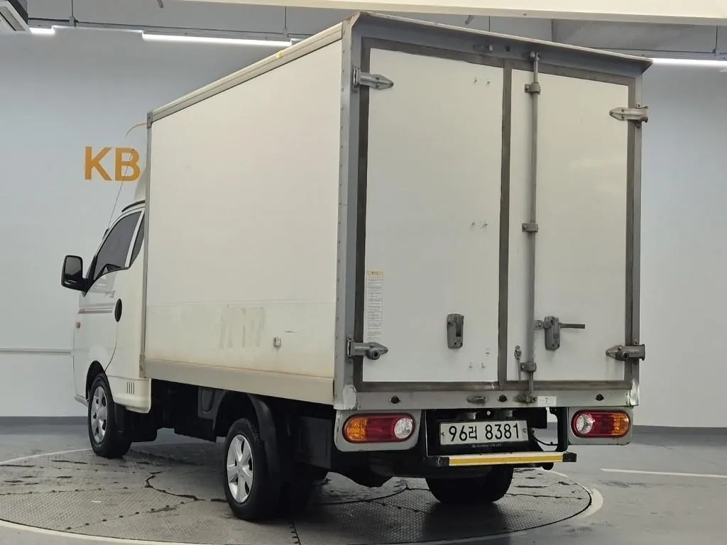 Hyundai Porter 2017 photo 2