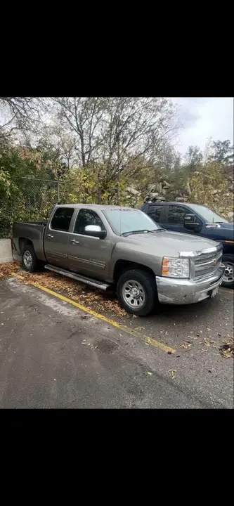 Chevrolet Silverado 1500 2013 photo 2