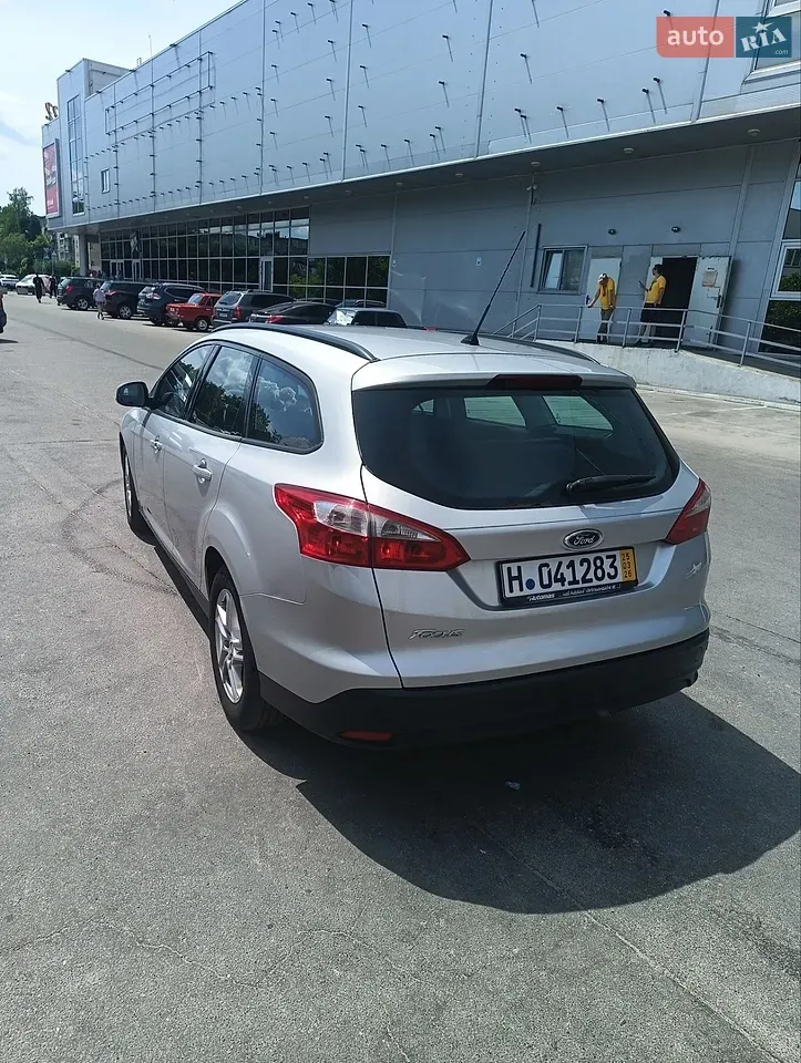 Ford Focus 2014 photo 5