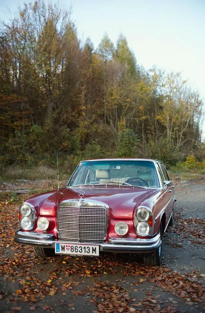 Mercedes-Benz 300 Sel 3,5 W 109 V8 1972 photo 2