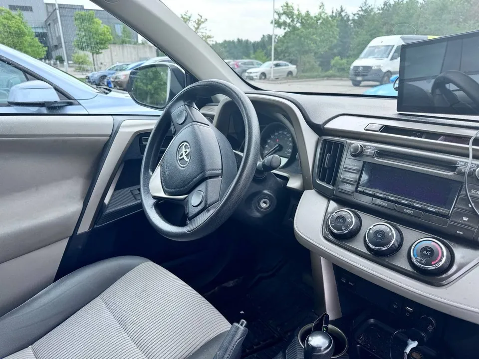 Toyota Rav4 2013 photo 4