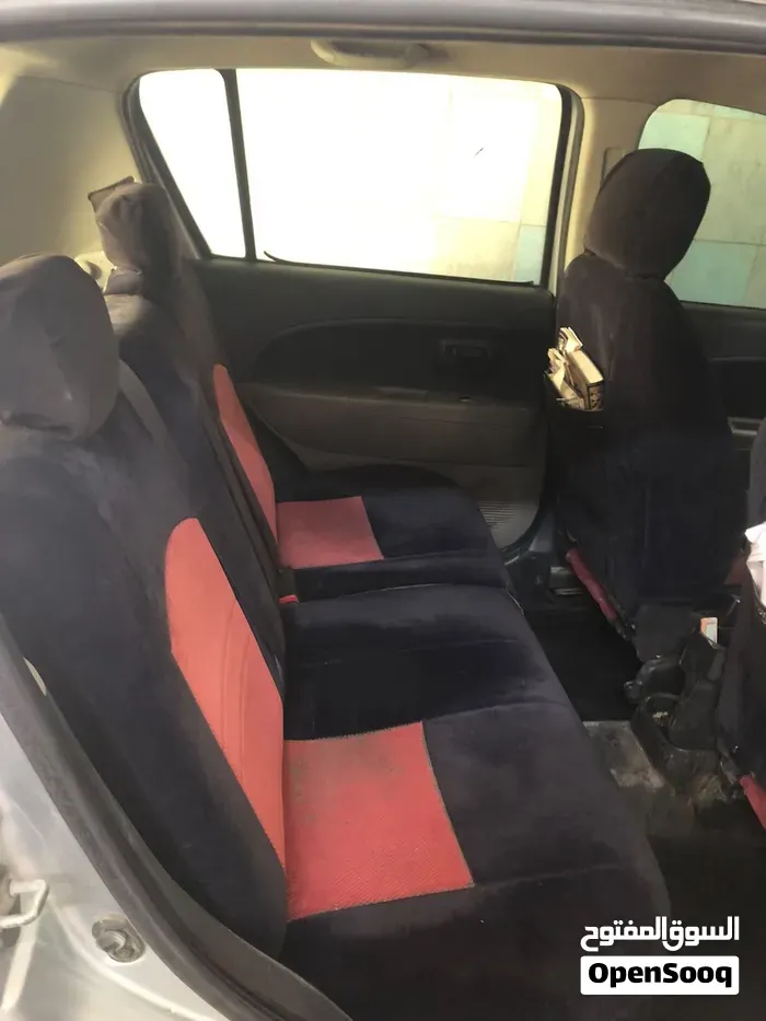 Daihatsu Sirion 2006 photo 4