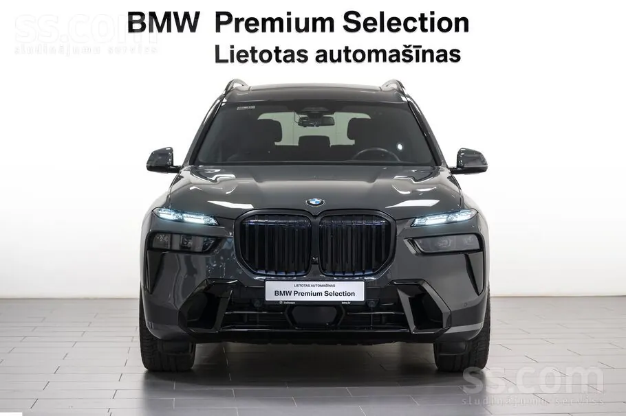 BMW X7 2024 photo 3