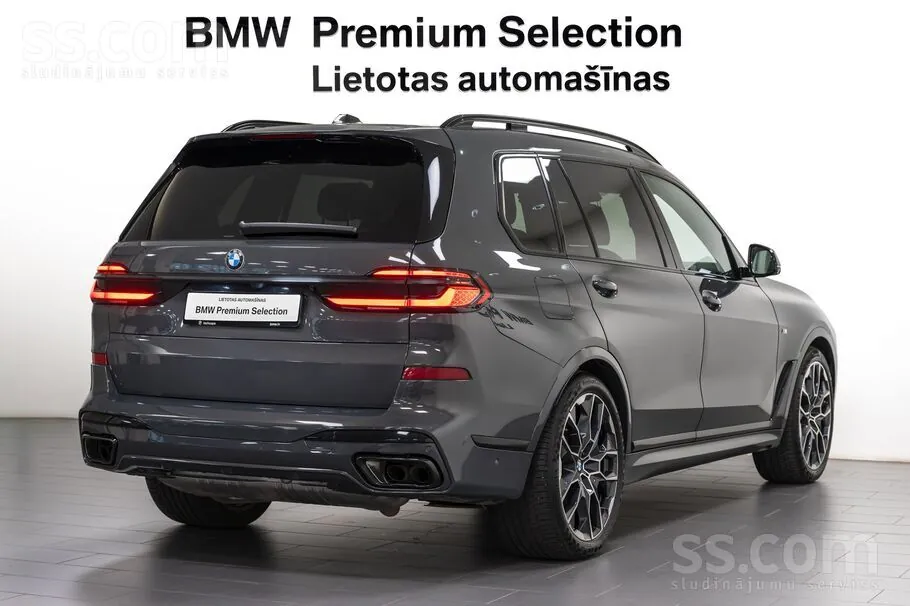 BMW X7 2024 photo 2
