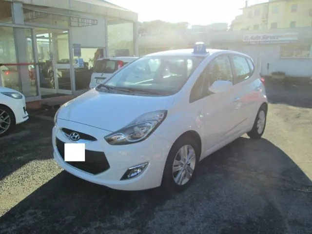Hyundai Ix20 2013 photo 4