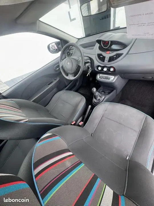 Renault Twingo 2012 photo 4