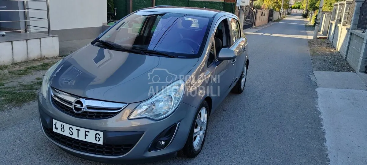 Opel Corsa 2011 photo 2