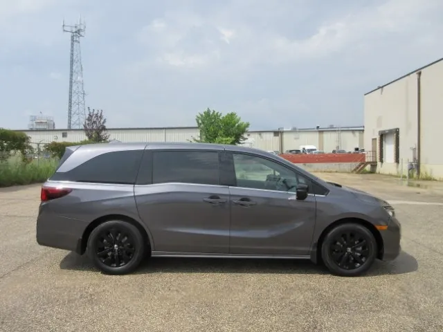 Honda Odyssey 2025 photo 5