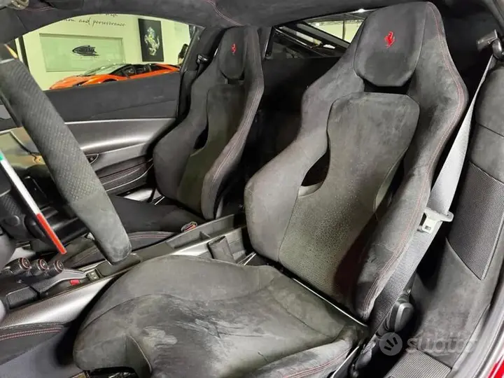 Ferrari 488 2020 photo 3
