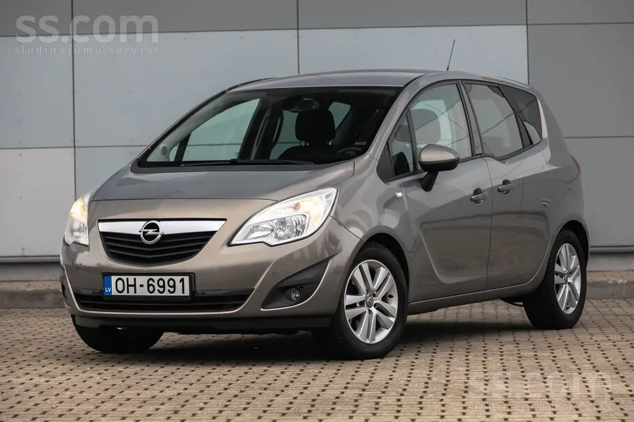 Opel Meriva 2011 photo 2