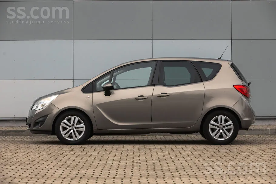 Opel Meriva 2011 photo 3
