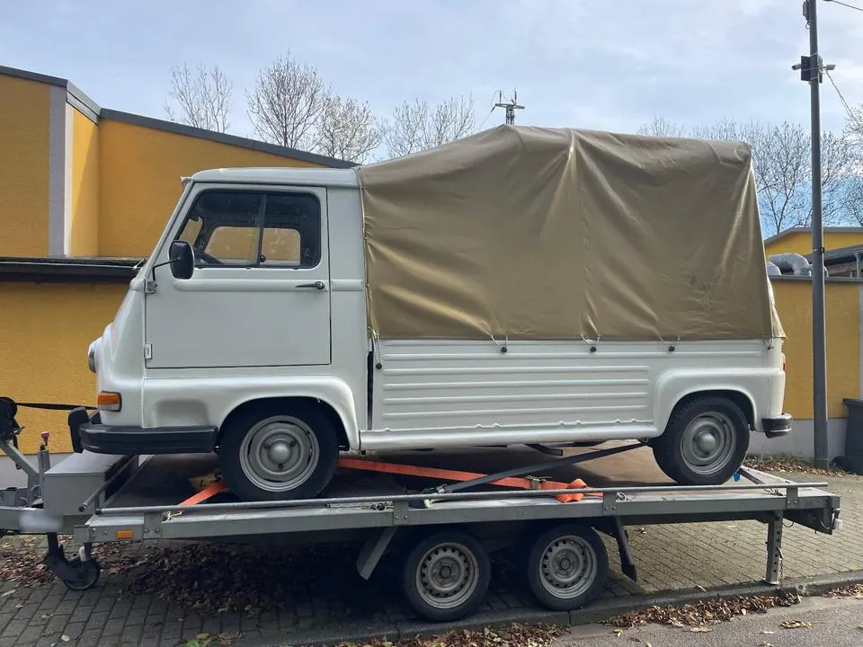 Renault Estafette