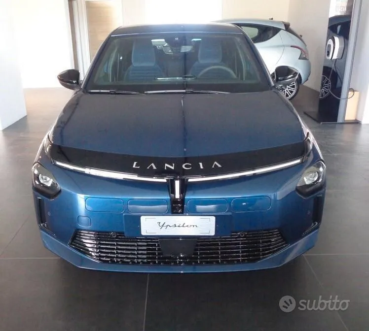Lancia Ypsilon photo 2