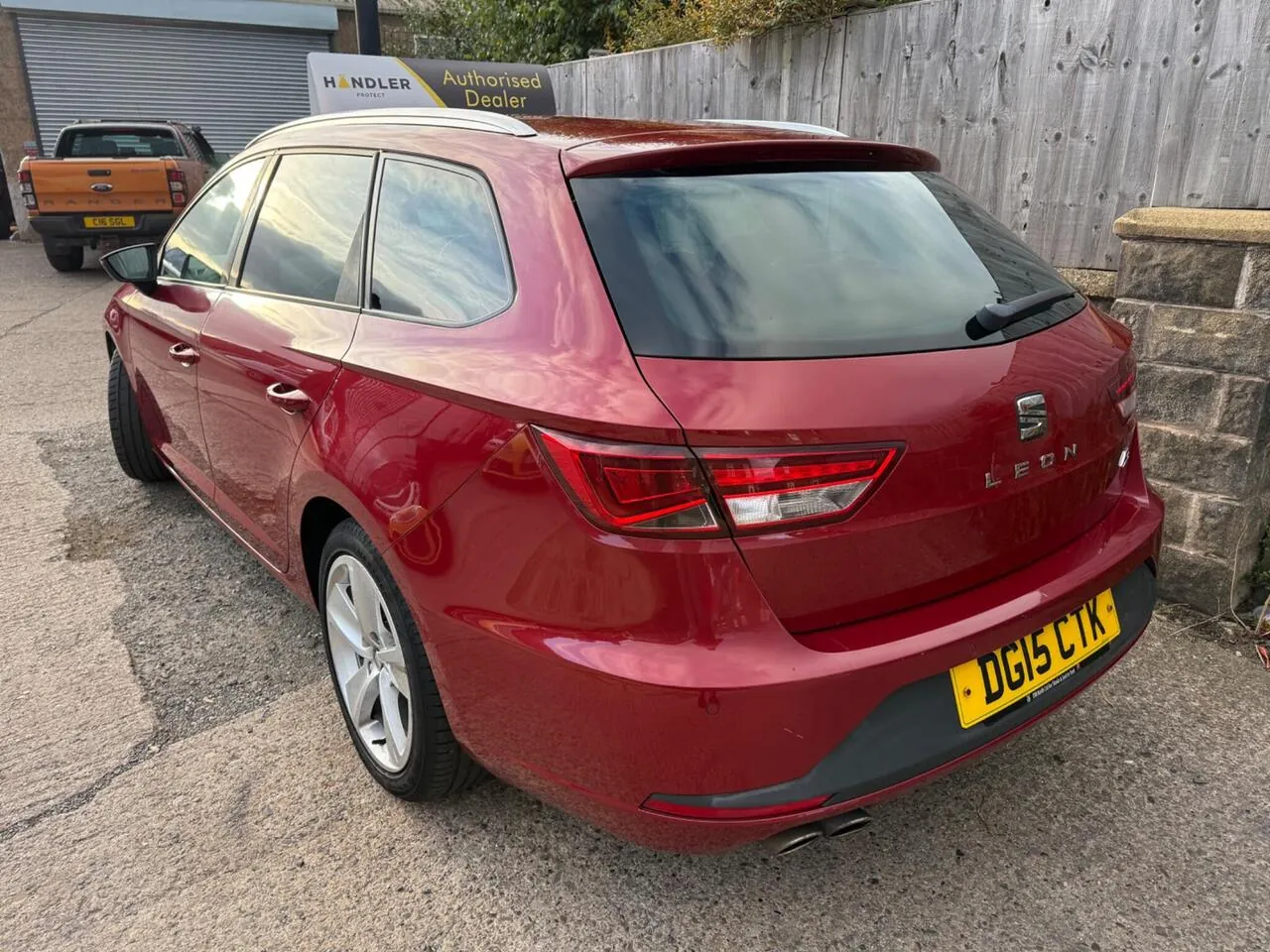 Seat Leon 2015 photo 5