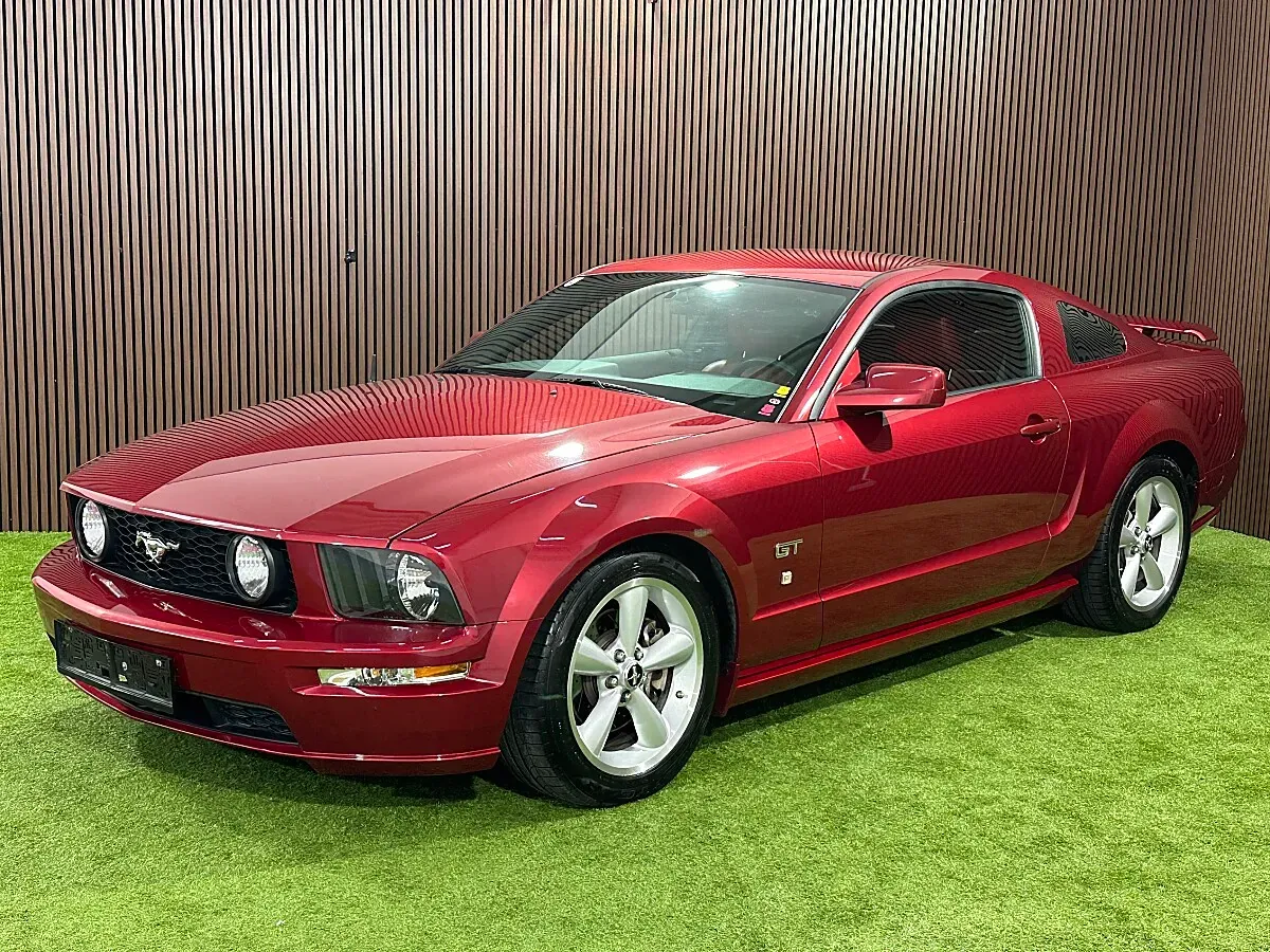 Ford Mustang