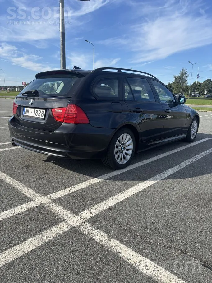 BMW 320D 2008 photo 4