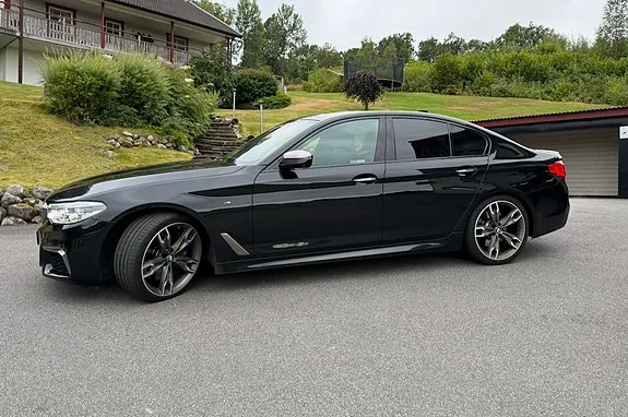 BMW M550I 2018 photo 2
