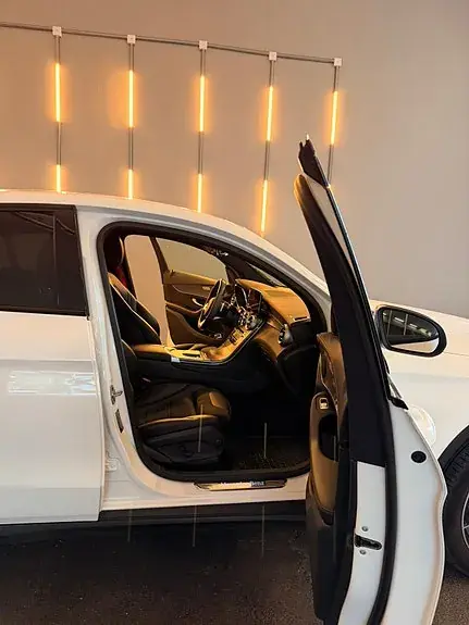 Mercedes-Benz Glc300 E 2023 photo 3