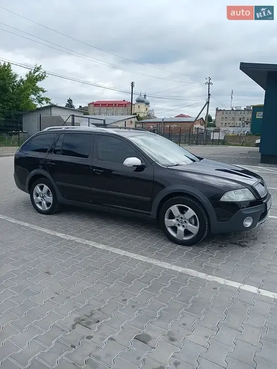 Skoda Octavia Scout 2008 photo 2