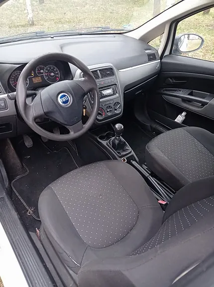 Fiat Grande Punto 2007 photo 4
