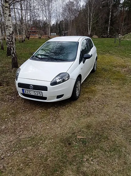 Fiat Grande Punto 2007 photo 2