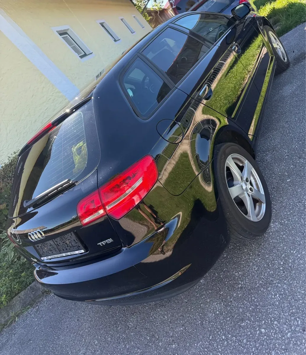 Audi A3 2011 photo 3