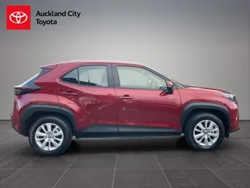 Toyota Yaris Cross 2025 photo 3