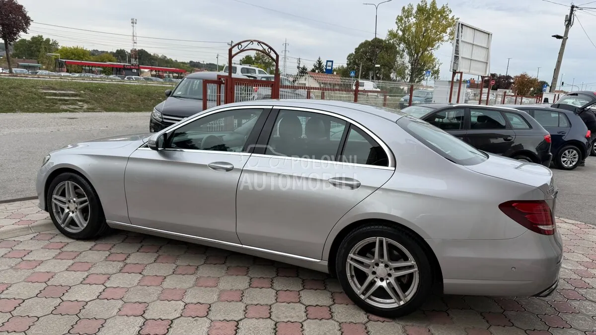 Mercedes-Benz E 220 2016 photo 5