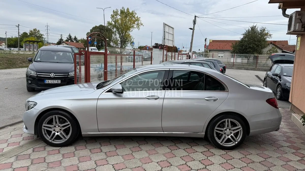 Mercedes-Benz E 220 2016 photo 4