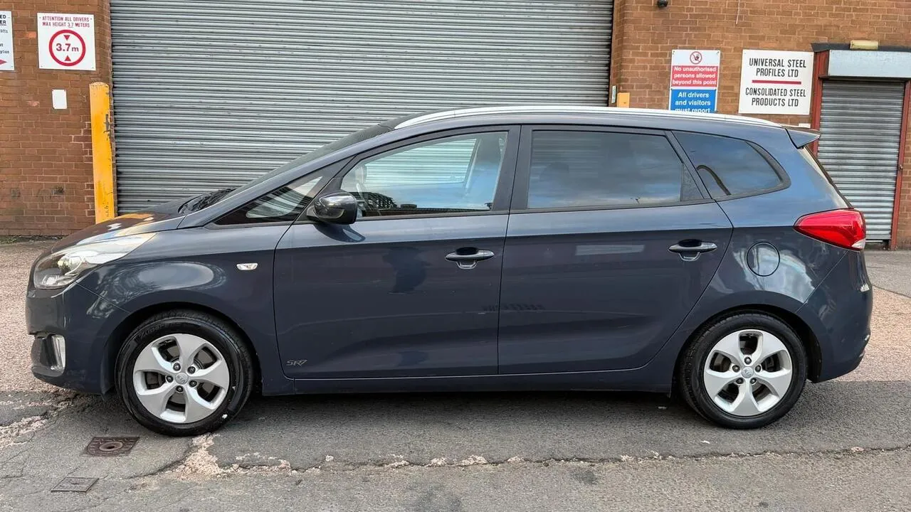 Kia Carens 2016 photo 4