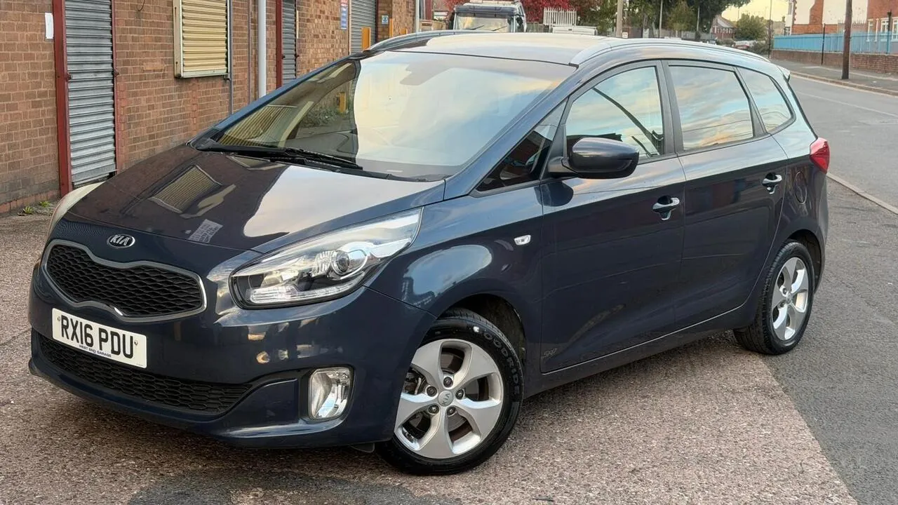 Kia Carens 2016 photo 2