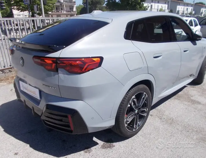 BMW X2 2025 photo 2