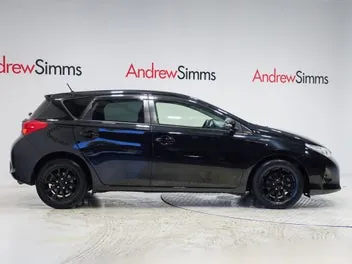 Toyota Auris 2014 photo 4
