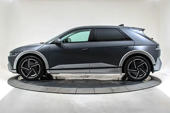 Hyundai Ioniq 5 2025 photo 2