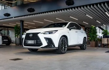 Lexus Nx 450H+ 2025 photo 2