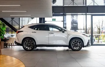 Lexus Nx 450H+ 2025 photo 3