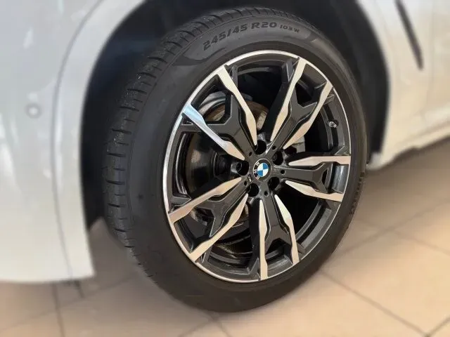 BMW X4 2024 photo 5