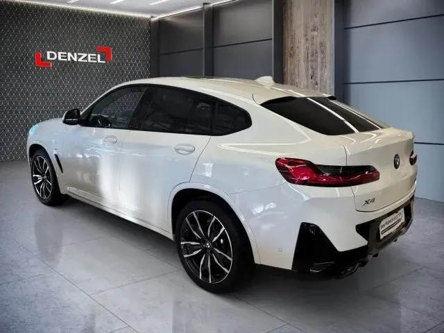 BMW X4 2024 photo 3