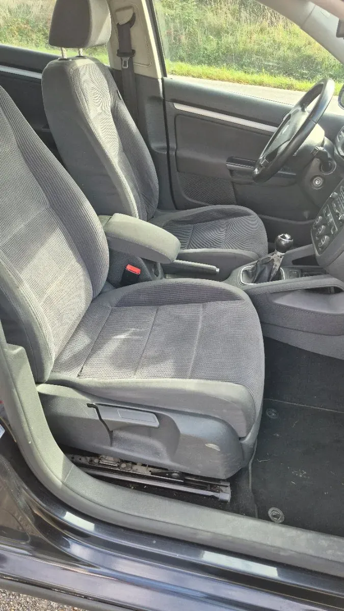 Volkswagen Golf 2007 photo 3
