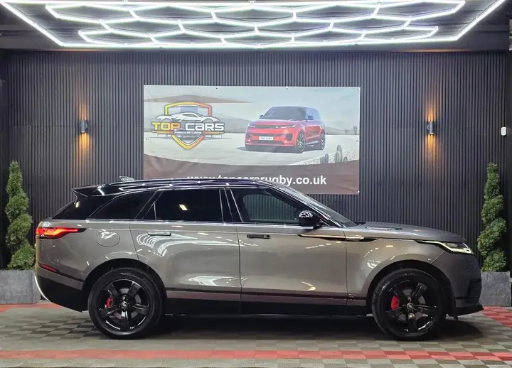 Land Rover Range Rover Velar 2018 photo 3