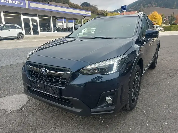 Subaru Xv 2018 photo 2