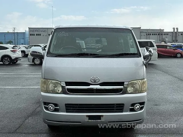 Toyota Hiace 2005 photo 5