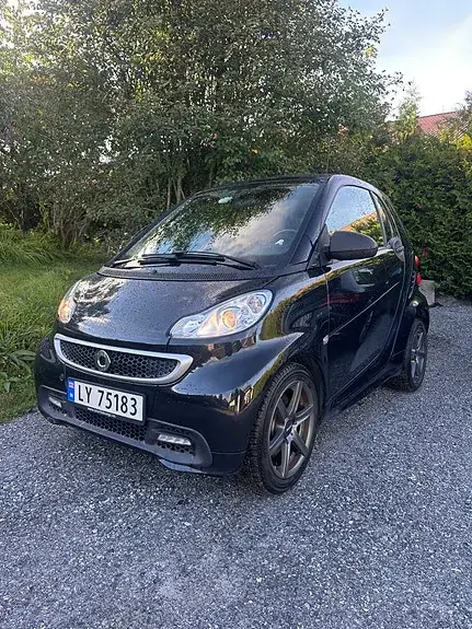 Smart Fortwo 2012 photo 2