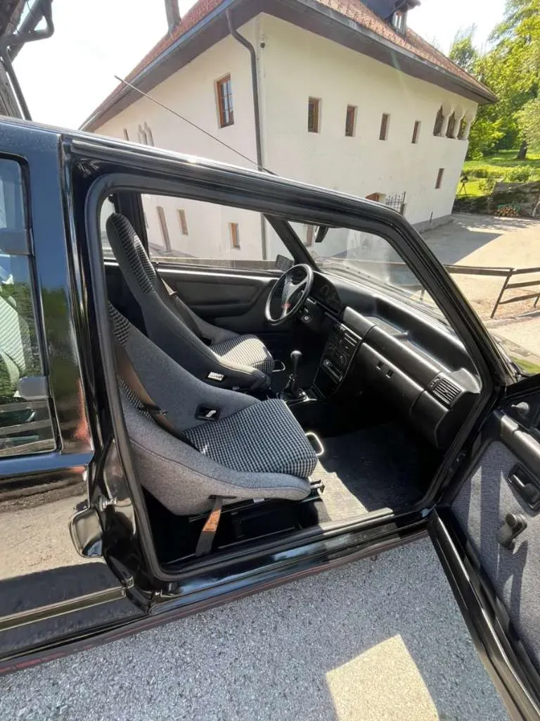 Fiat Uno 1992 photo 2